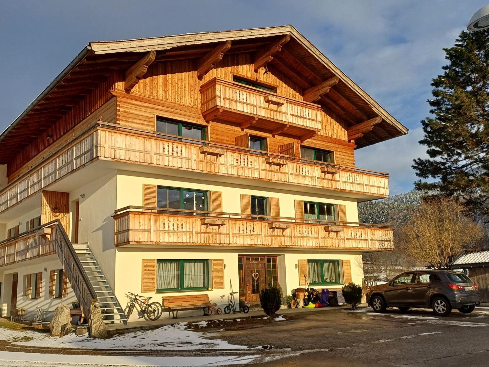 Ferienwohnung Kramerhof エープス エクステリア 写真